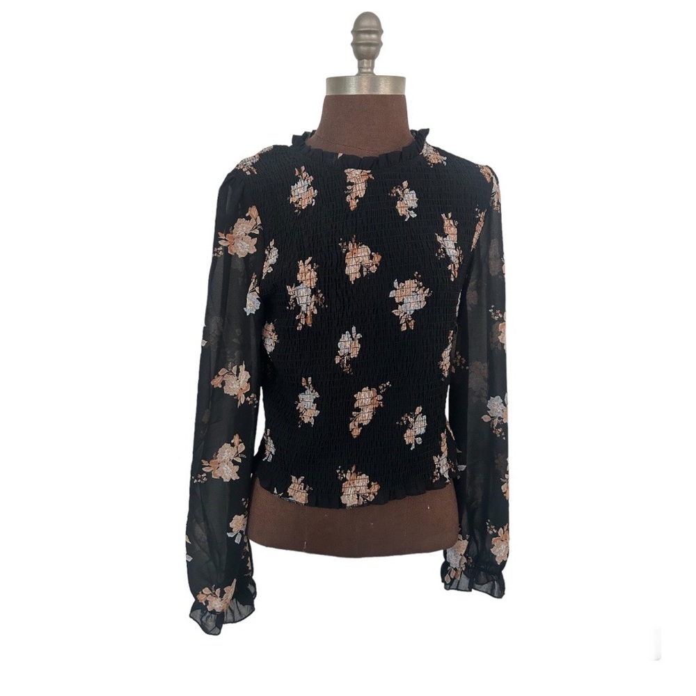 Women’s/  JR’S  Black Floral Blouse Size XLarge